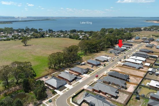 35 Houghton Crescent, Eagle Point, Vic 3878