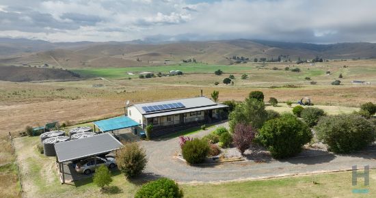 356 Omeo Valley Road, Omeo, Vic 3898