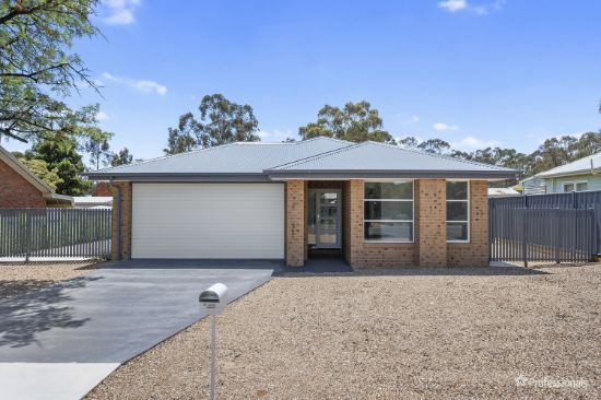 36 Broadway, Dunolly, Vic 3472