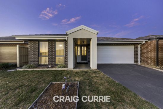 36 Copper Beech Road, Beaconsfield, Vic 3807