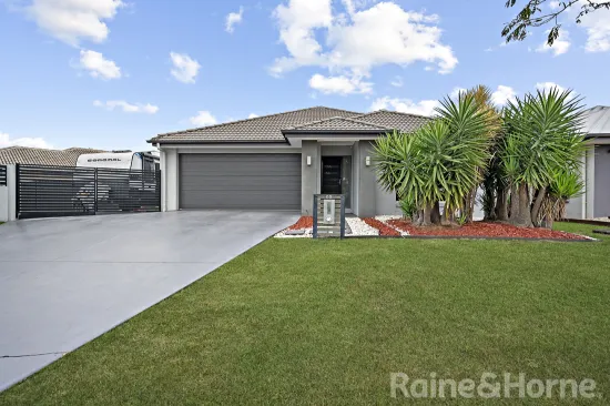 36 Cowen Terrace, North Lakes, QLD, 4509