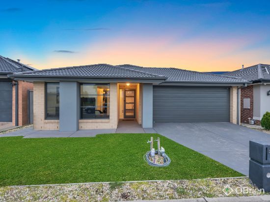 36 Mapleshade Avenue, Clyde North, Vic 3978
