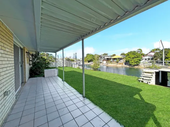 36 Poinciana Blvd, Broadbeach Waters, QLD, 4218