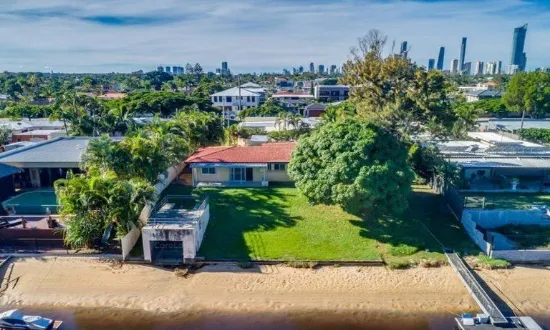 36 Poinciana Blvd, Broadbeach Waters, QLD, 4218