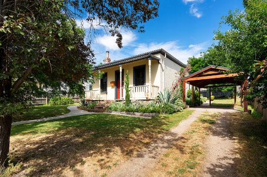 37 Bowden Street, Castlemaine, Vic 3450