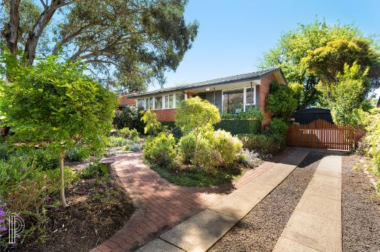 37 Newbery Crescent, Page, ACT 2614