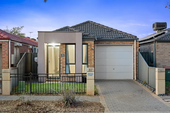 37 Riesling Cres, Andrews Farm, SA, 5114