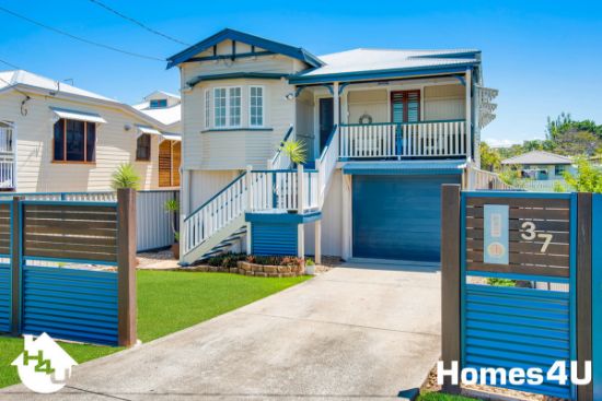 37 Victoria Avenue, Woody Point, Qld 4019
