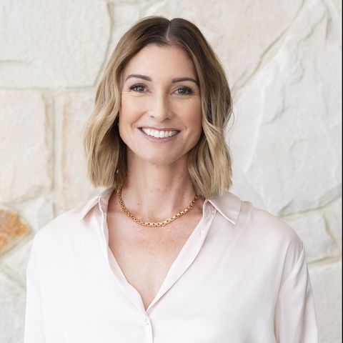 Emma Guthrie - Real Estate Agent