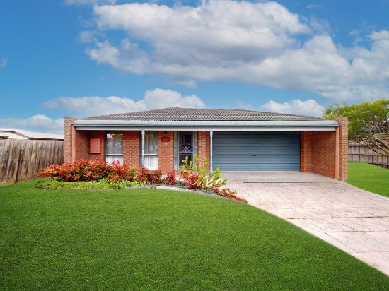 38 Country Club Dr, Safety Beach, Vic 3936