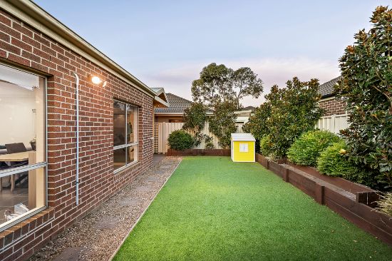 38 Daly Circuit, Caroline Springs, Vic 3023