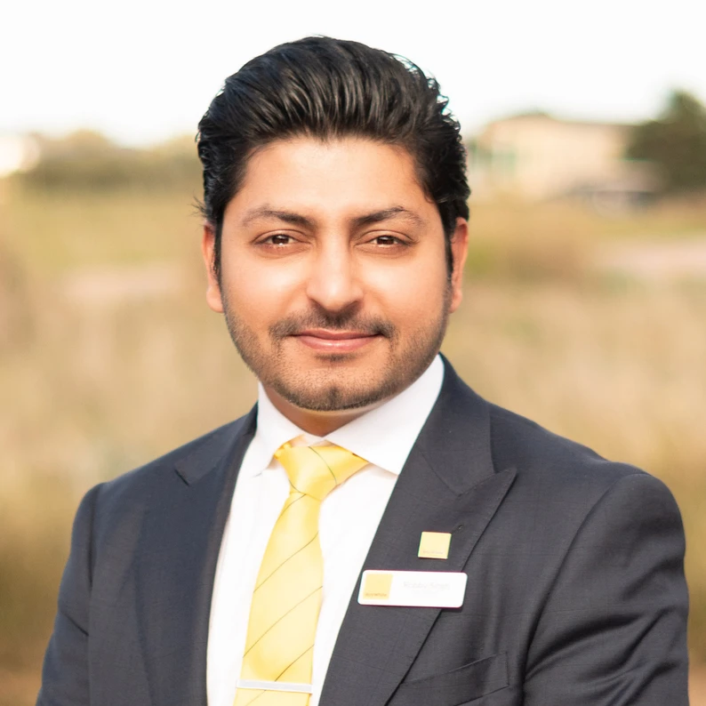 Robby Singh Real Estate Agent