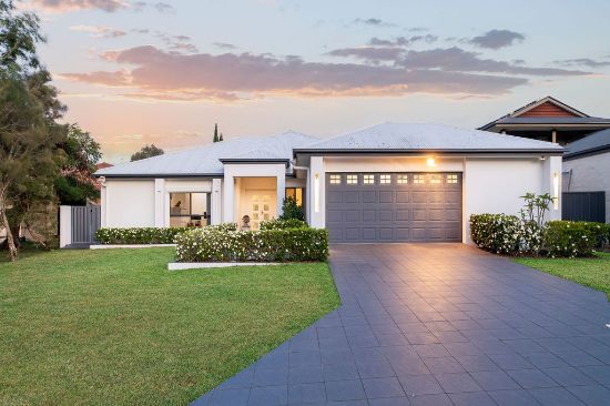 39 River Cove Place, Helensvale, Qld 4212