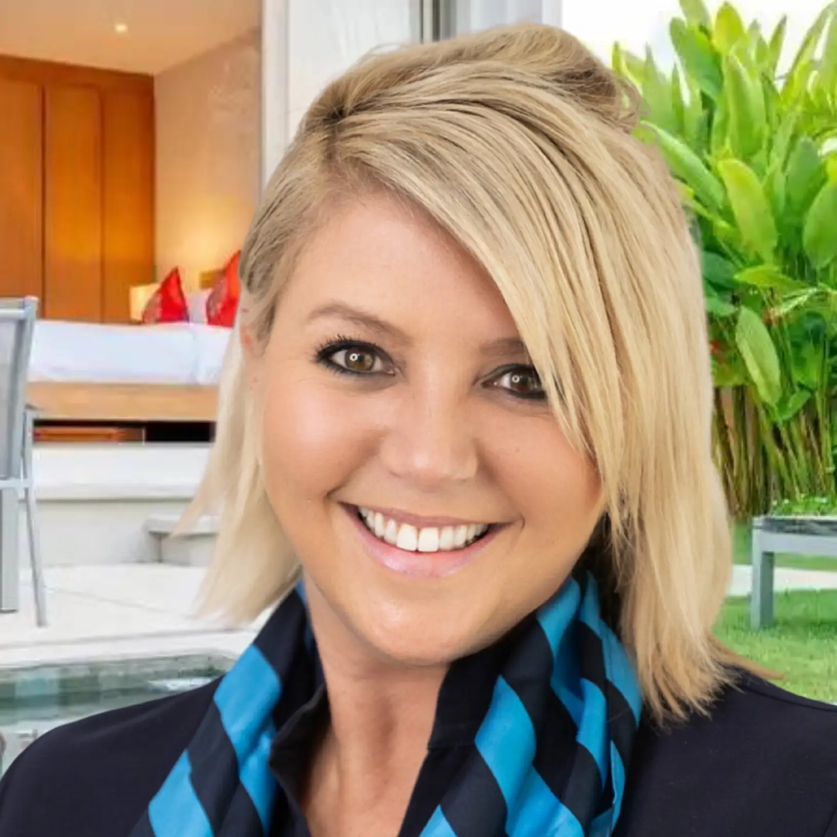Shelly Carey - Real Estate Agent