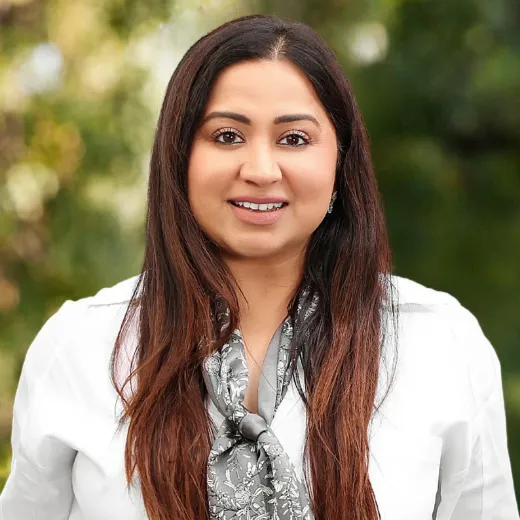 Surbhi Shah - Real Estate Agent at Ray White - Werribee