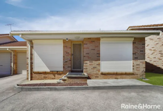 4/11 Park Street, Ingleburn, NSW, 2565