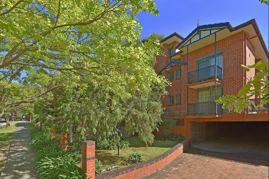 4/27 Burdett Street, Hornsby, NSW, 2077