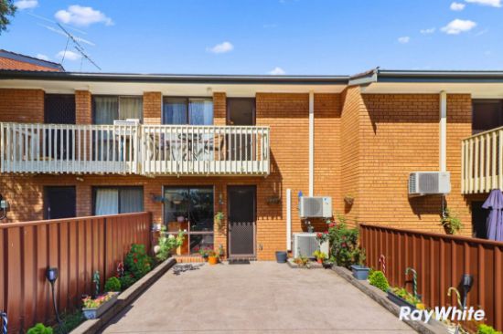 4/4 Highfield Road, Quakers Hill, NSW 2763