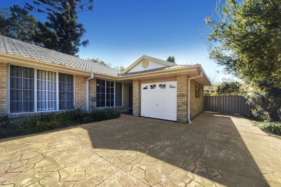 4/5 Harbour Boulevard, Bomaderry, NSW 2541