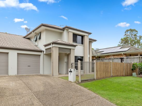 4/7 Kenny Close, Forest Lake, Qld 4078