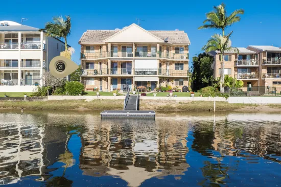 4/8 Broadmeadows Road, Maroochydore, QLD, 4558