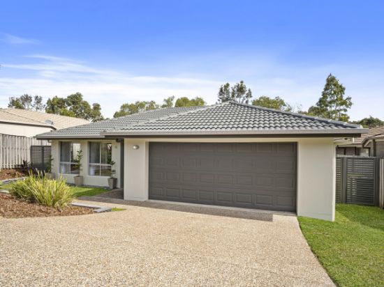 4 Alford Lane, Pacific Pines, Qld 4211