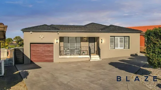 4 Aramon Close, Edensor Park, NSW, 2176