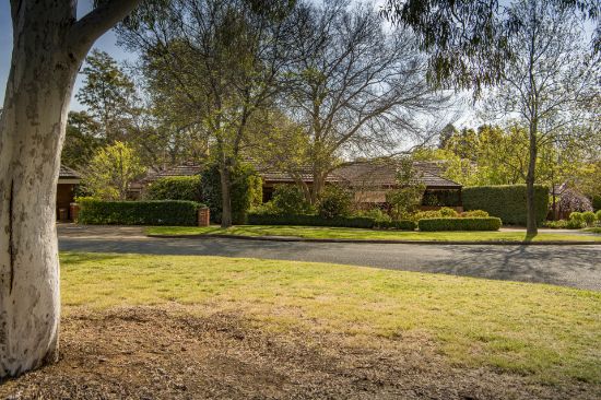 4 Bannister Gardens, Griffith, ACT 2603