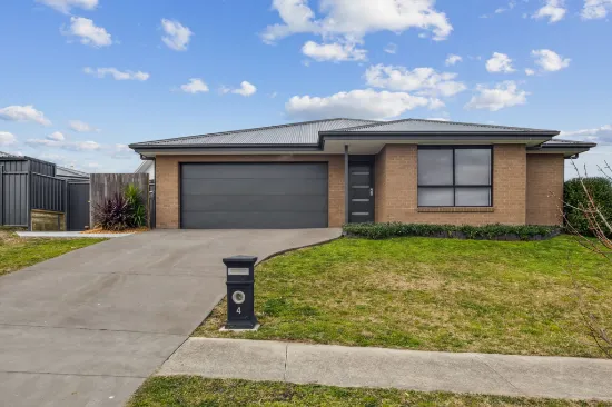 4 Bigwood Place, Goulburn, NSW, 2580