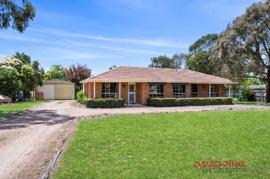 4 Collier Close, Romsey, Vic 3434