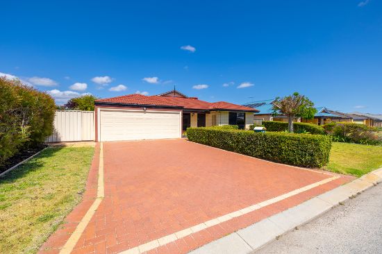 4 Excelsior Drive, Canning Vale, WA 6155