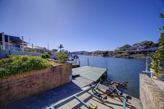 4 King George Parade, Forster, NSW 2428