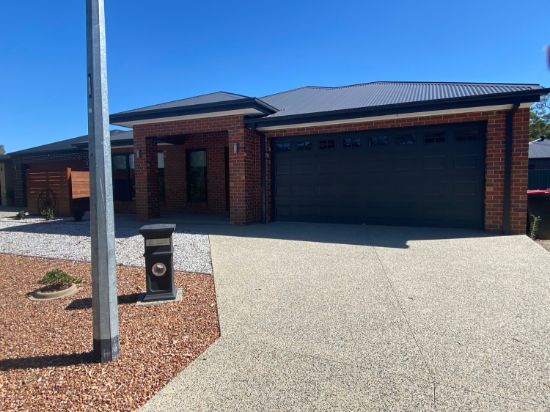 4 Lakeview Place, Mooroopna, Vic 3629