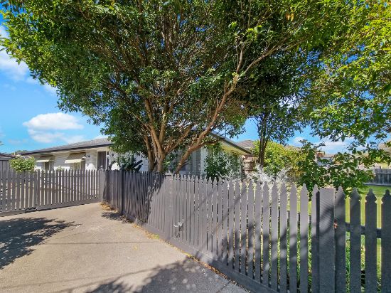 4 Lewis Court, Grovedale, Vic 3216