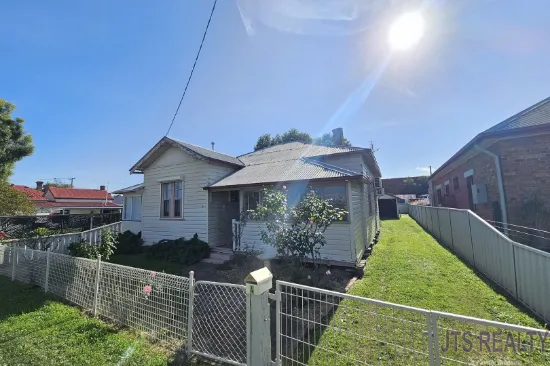 4 Lower William Street, Muswellbrook, NSW, 2333