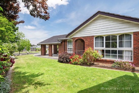 4 Loxley Court, Doncaster East, Vic 3109
