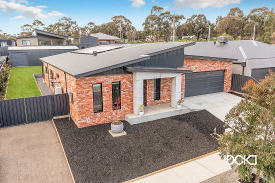4  McDonnell Lane, Maiden Gully, Vic 3551