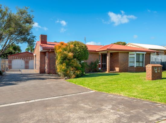 4 Millicent Ct, Centenary Heights, Qld 4350