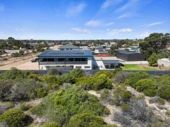 4 Moonta Road, Moonta Bay, SA, 5558