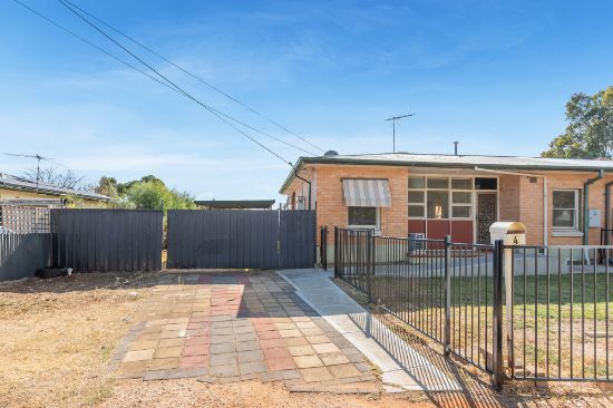 4 Peacemarsh Road, Davoren Park, SA 5113