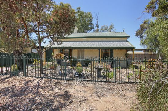 4 Railway Terrace, Morgan, SA 5320