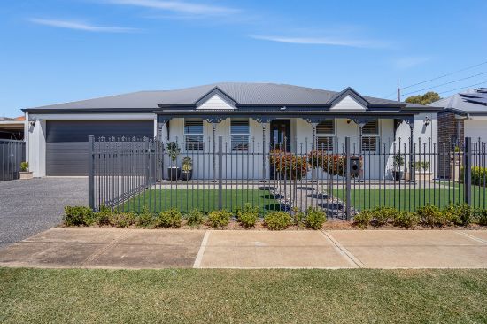 4 Rudolph Avenue, Findon, SA 5023