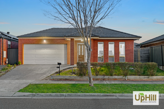 4 San Fratello Street, Clyde North, Vic 3978