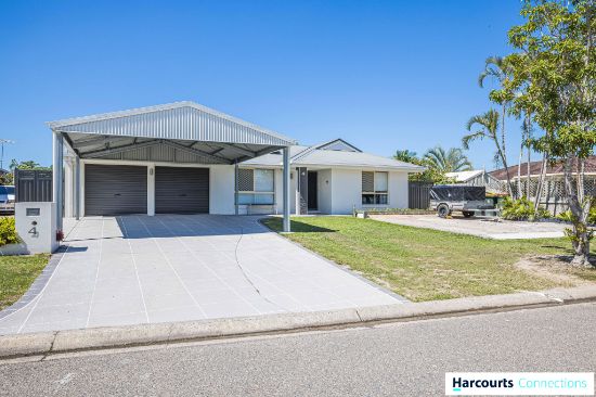 4 Squire Place, Sandstone Point, Qld 4511