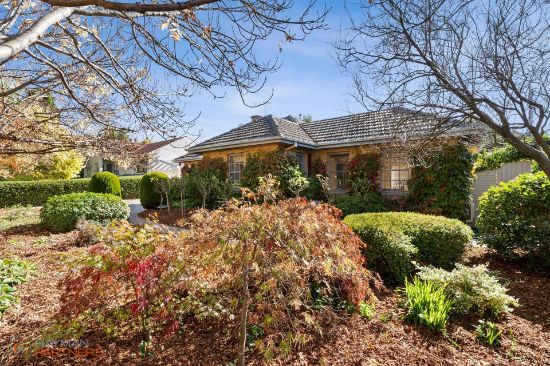 4 Stokes Street, Griffith, ACT 2603