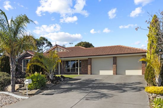 4 Stuart Court, Hallett Cove, SA 5158