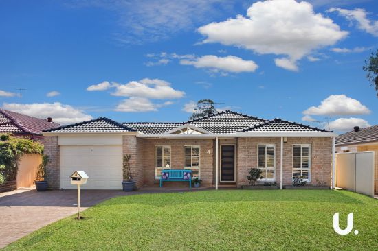 4 Warin Place, Glenmore Park, NSW 2745
