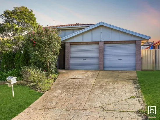 4 Waugh Cl, Blue Haven, NSW, 2262