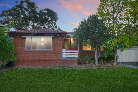 4 Woodlawn Drive, Toongabbie, NSW, 2146