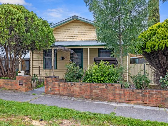 40 Booth Street, Golden Square, Vic 3555